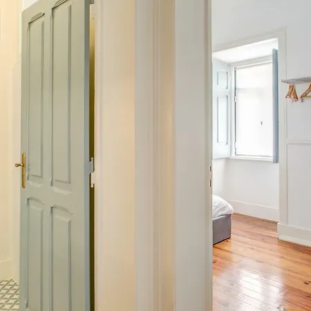 New! Luminous And Relaxing Flat In Center * Lisbon