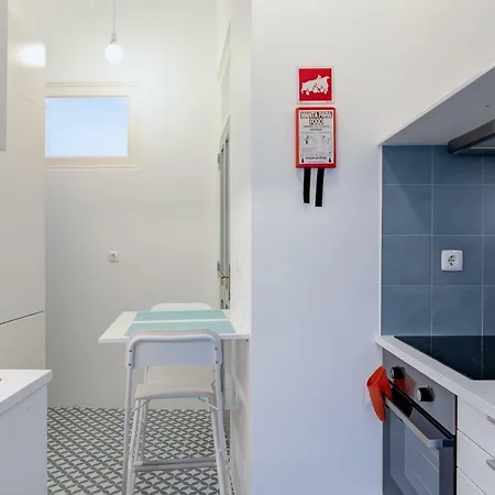 New! Luminous And Relaxing Flat In Center